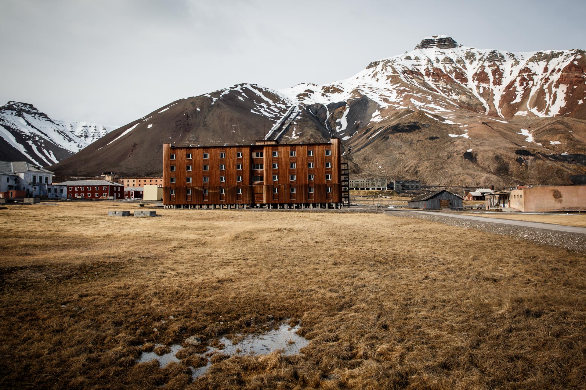 pyramiden svalbard